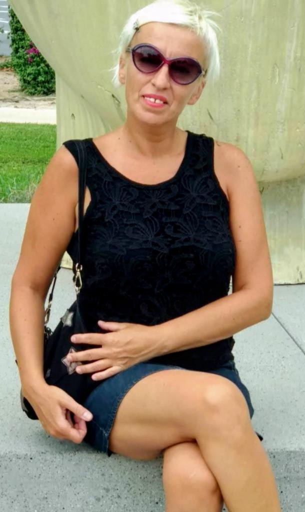 683530121: Chica busca chico en Alicante