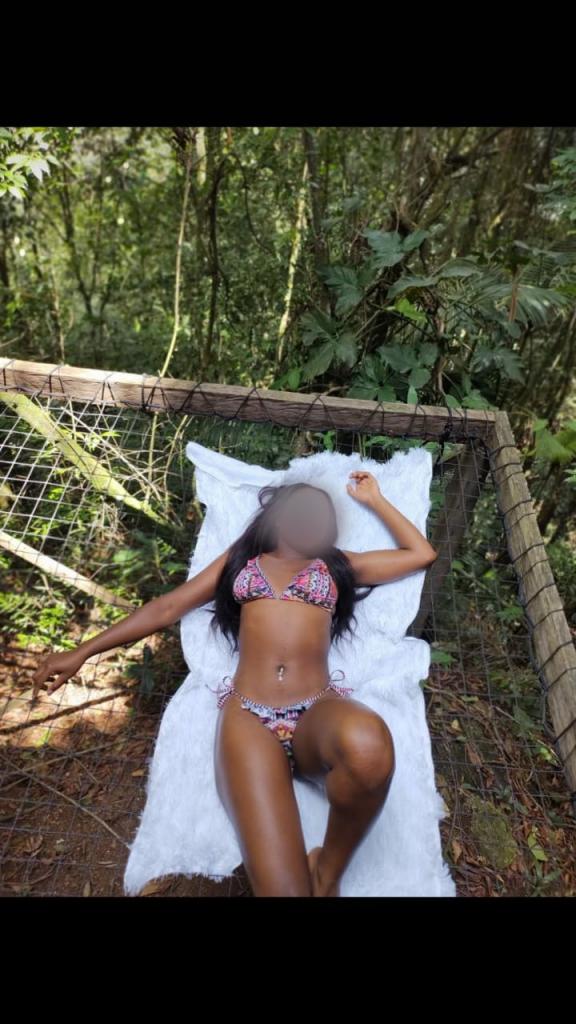 611570054: Chica busca chico en Alicante