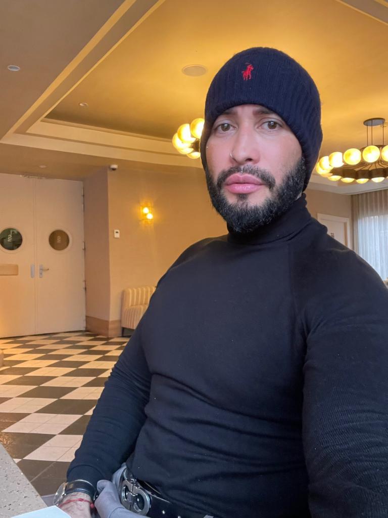 Chico busca chica en Madrid: 