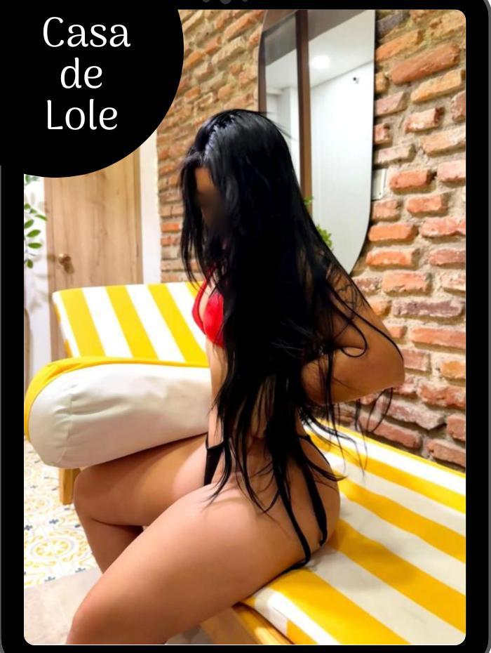 Chica busca chico en Granada: Chica busca chico