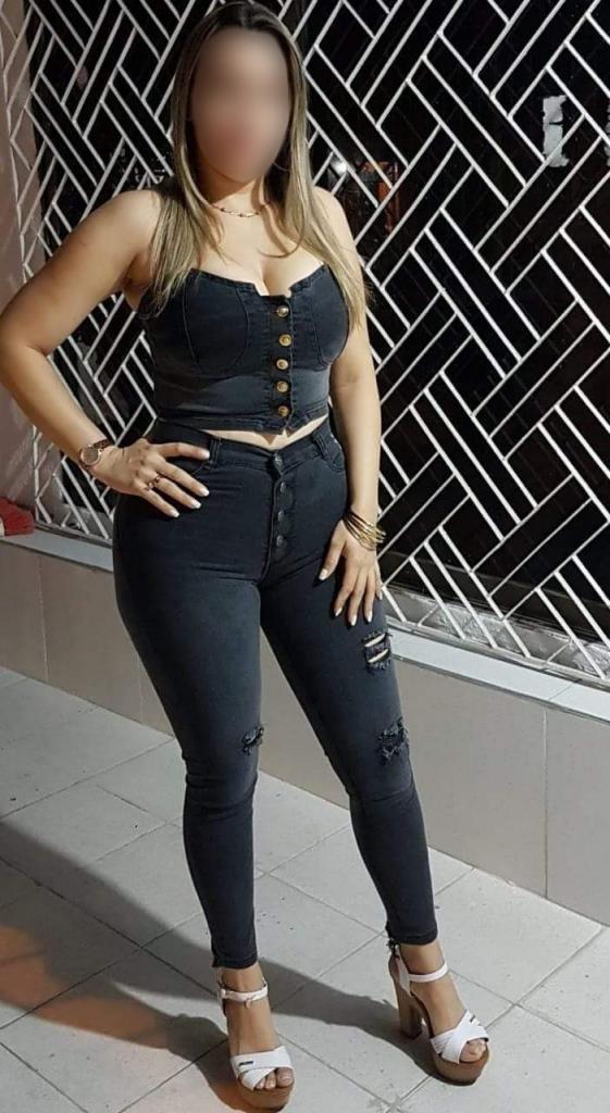 Chica busca chico en Sevilla: 