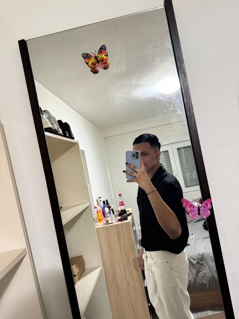 Chico busca chica en La Coruña: 