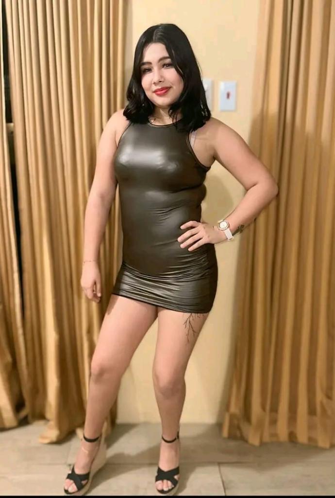 695520099: Chica busca chico en Tenerife