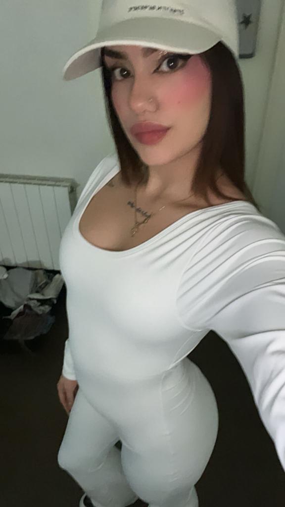 632011425: Chica busca chico en Tarragona