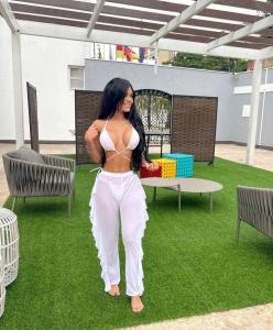 672565133: Transexual en Alicante