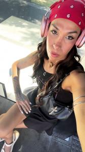 631981686: Transexual en Navarra