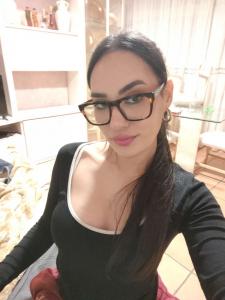 611301943: Chica busca chico en Málaga