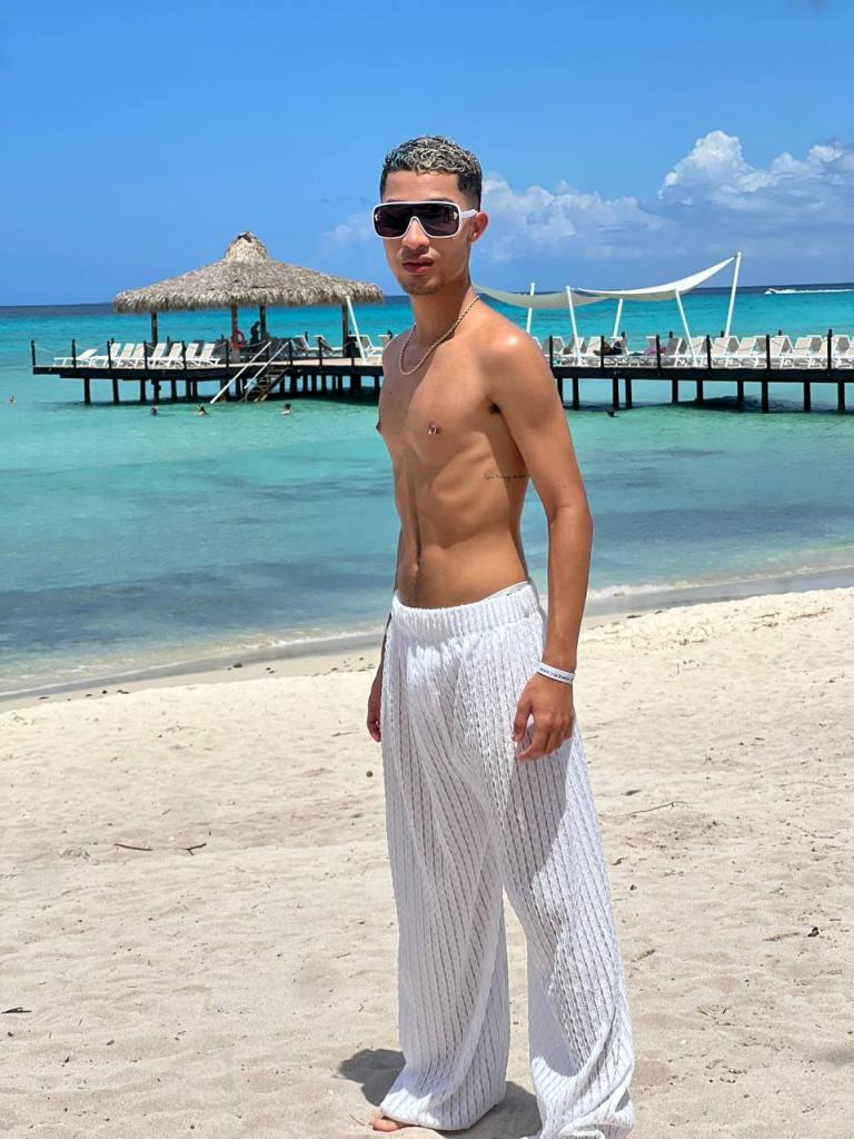 Chico busca chica en Alicante: 