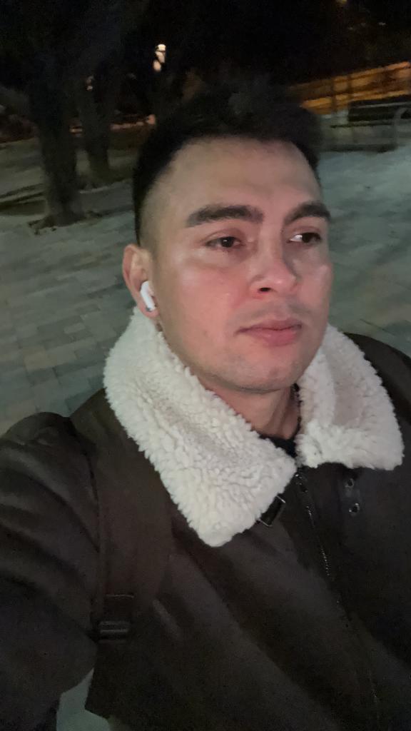 Chico busca chica en Málaga: 