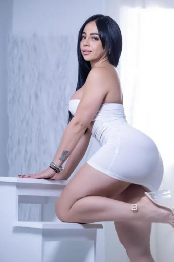 Chica busca chico en Barcelona: 