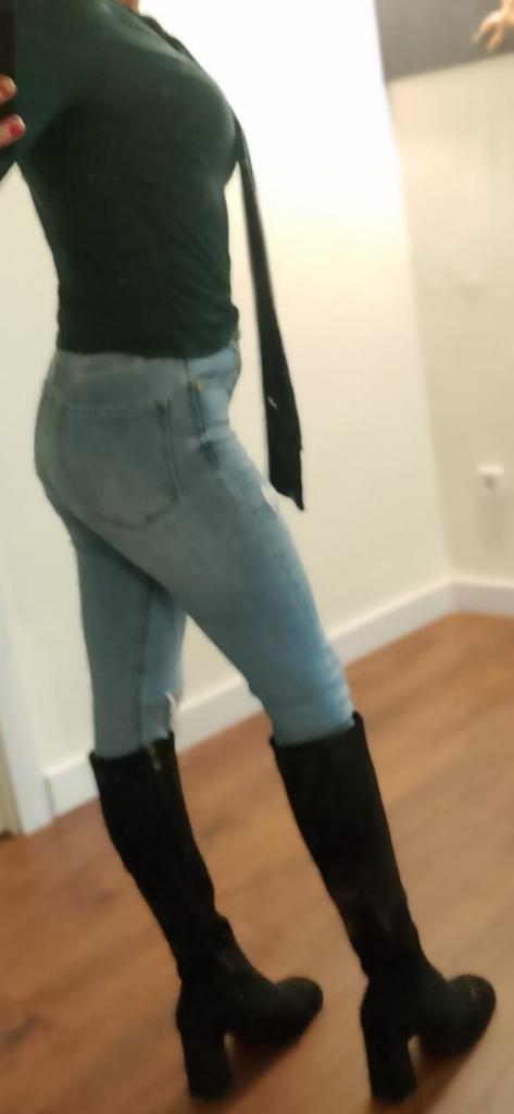 Chica busca chico en Pontevedra: 