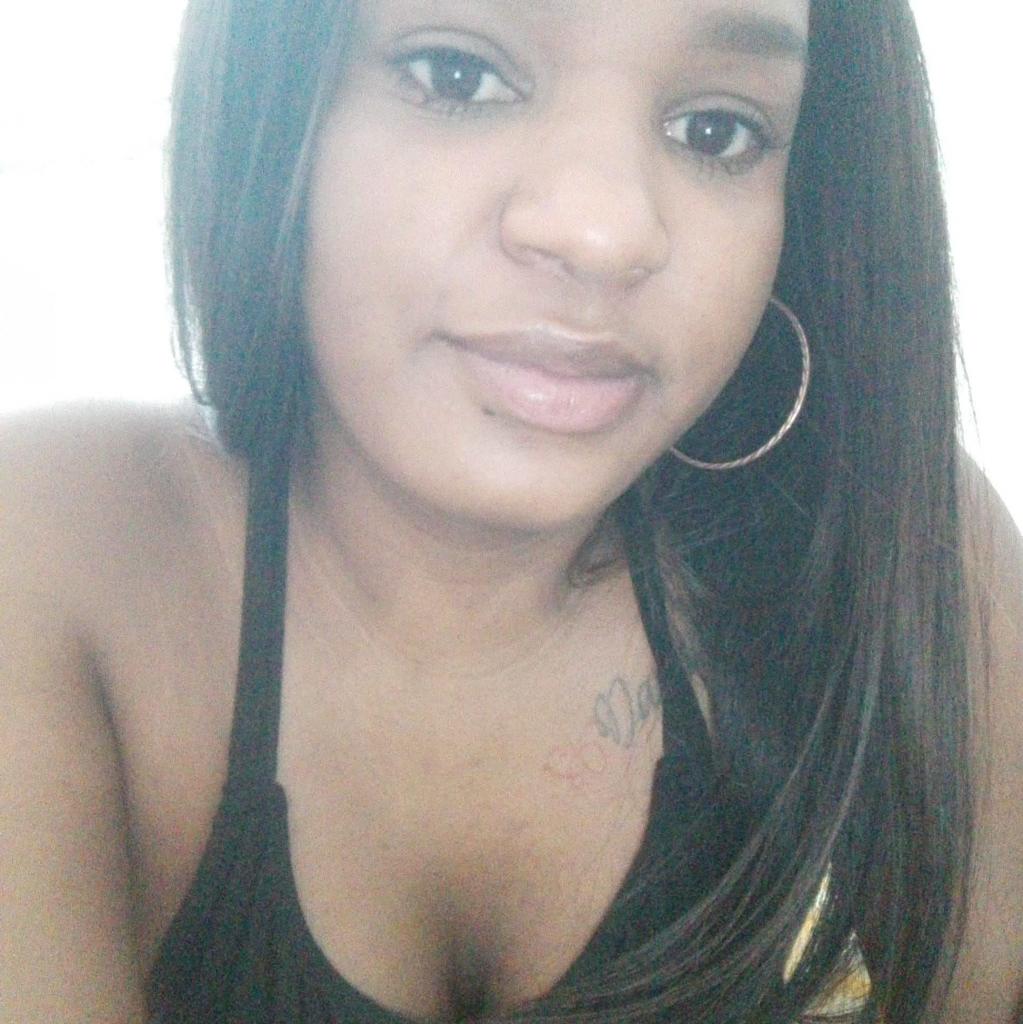 Chica busca chico en Almería: 