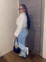 613809986: Chica busca chico en Sevilla