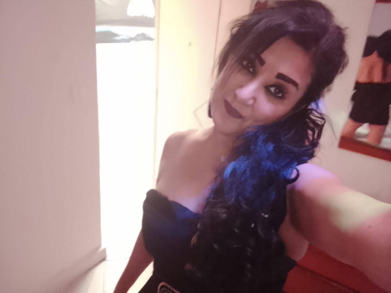 614952084: Chica busca chico en Almería