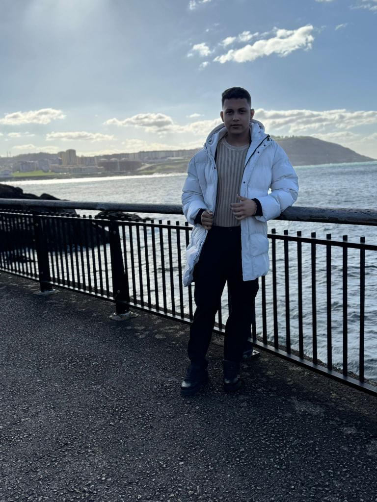 Chico busca chica en Asturias: 