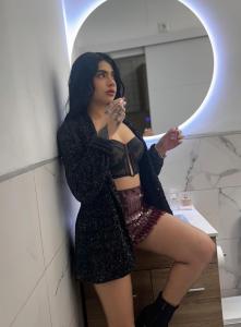 Chica busca chico en Madrid: 