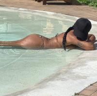 643084613: Chica busca chico en Barcelona