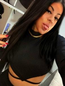 624420310: Chica busca chico en Valencia