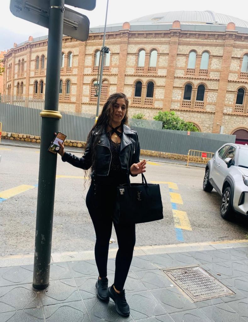 Chica busca chico en Sevilla: 