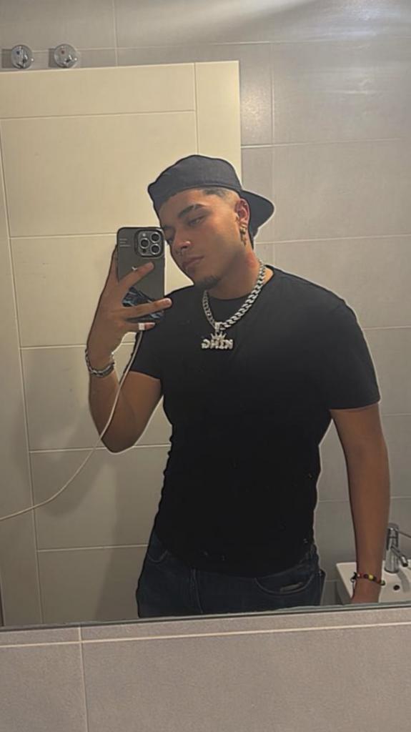 624685408: Chico busca chica en Madrid