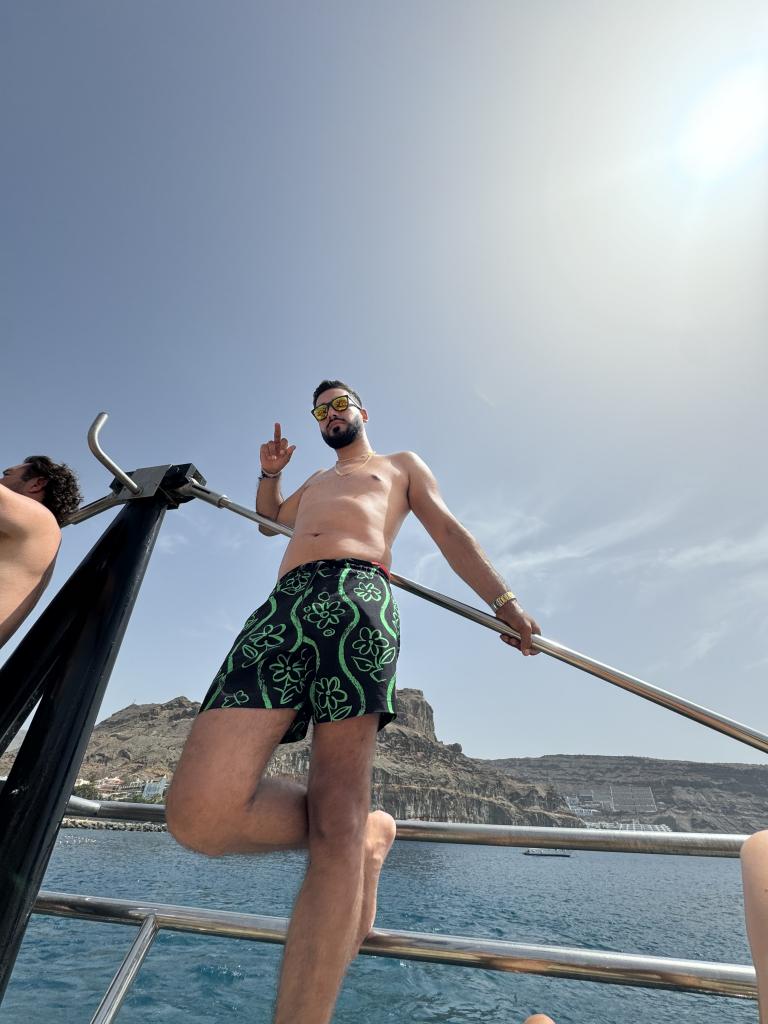 Chico busca chica en Barcelona: 