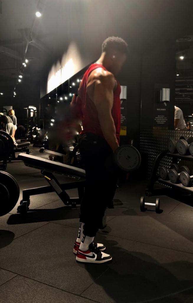 Chico busca chica en Barcelona: 