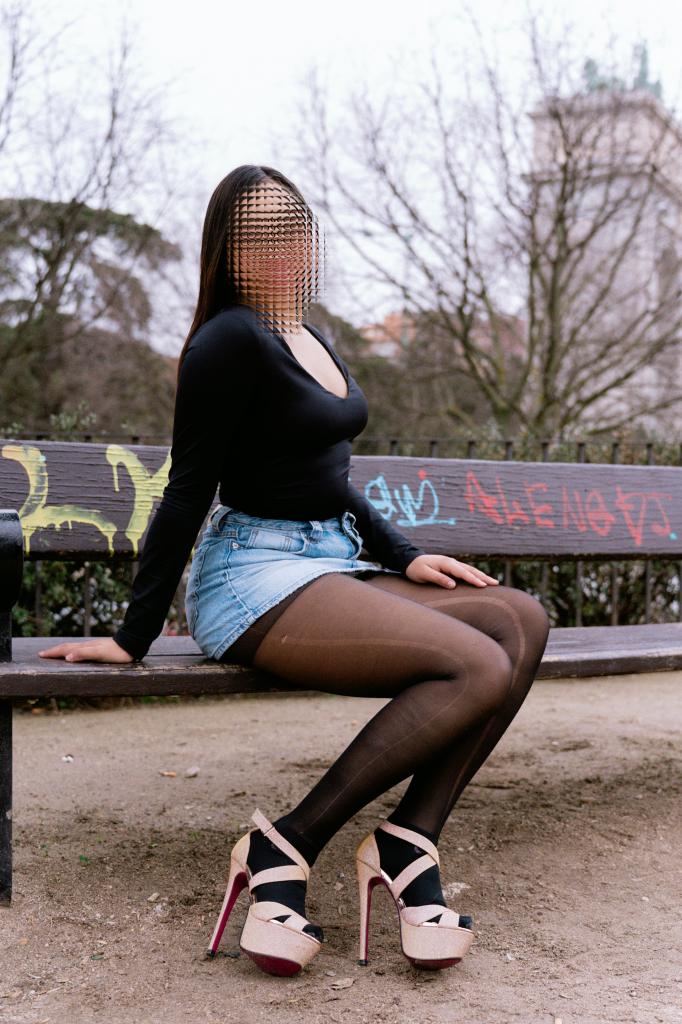 625869636: Chica busca chico en Madrid