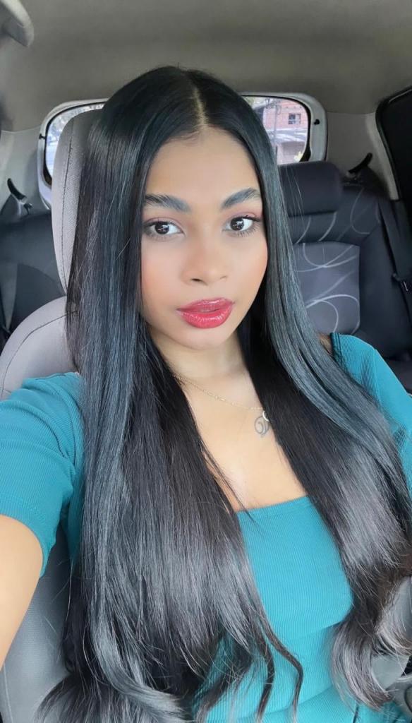 Chica busca chico en Alicante: Chica busca chico