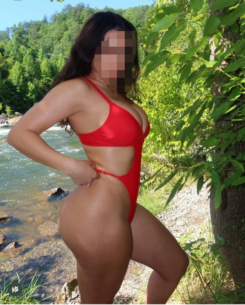 641026677: Chica busca chico en León