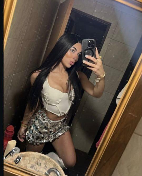 624683335: Chica busca chico en Madrid