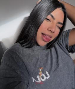 613891596: Chica busca chico en La Coruña