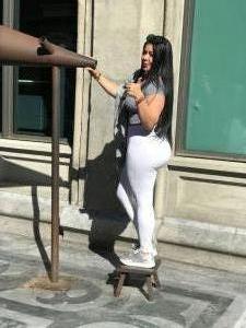 614767445: Chica busca chico en Murcia