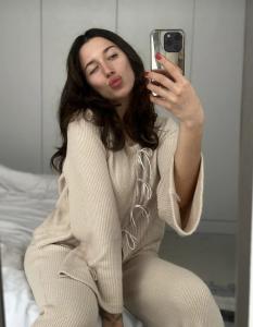 624950820: Chica busca chico en Málaga