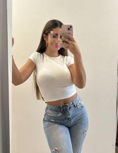 643157390: Chica busca chico en Cádiz