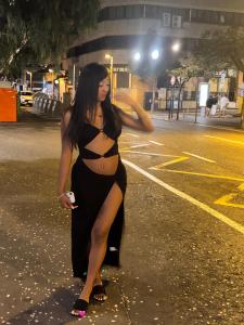 643964279: Chica busca chico en Castellón