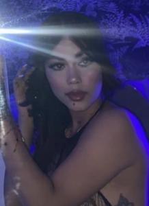 654124579: Chica busca chico en Lérida