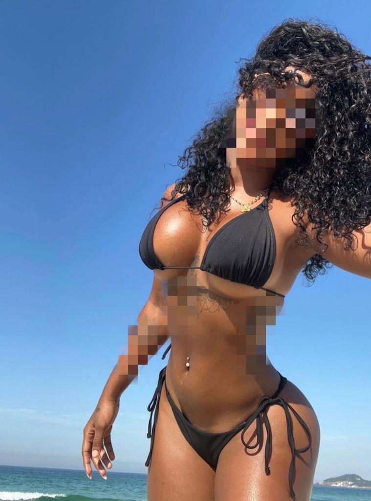 Chica busca chico en Barcelona: 