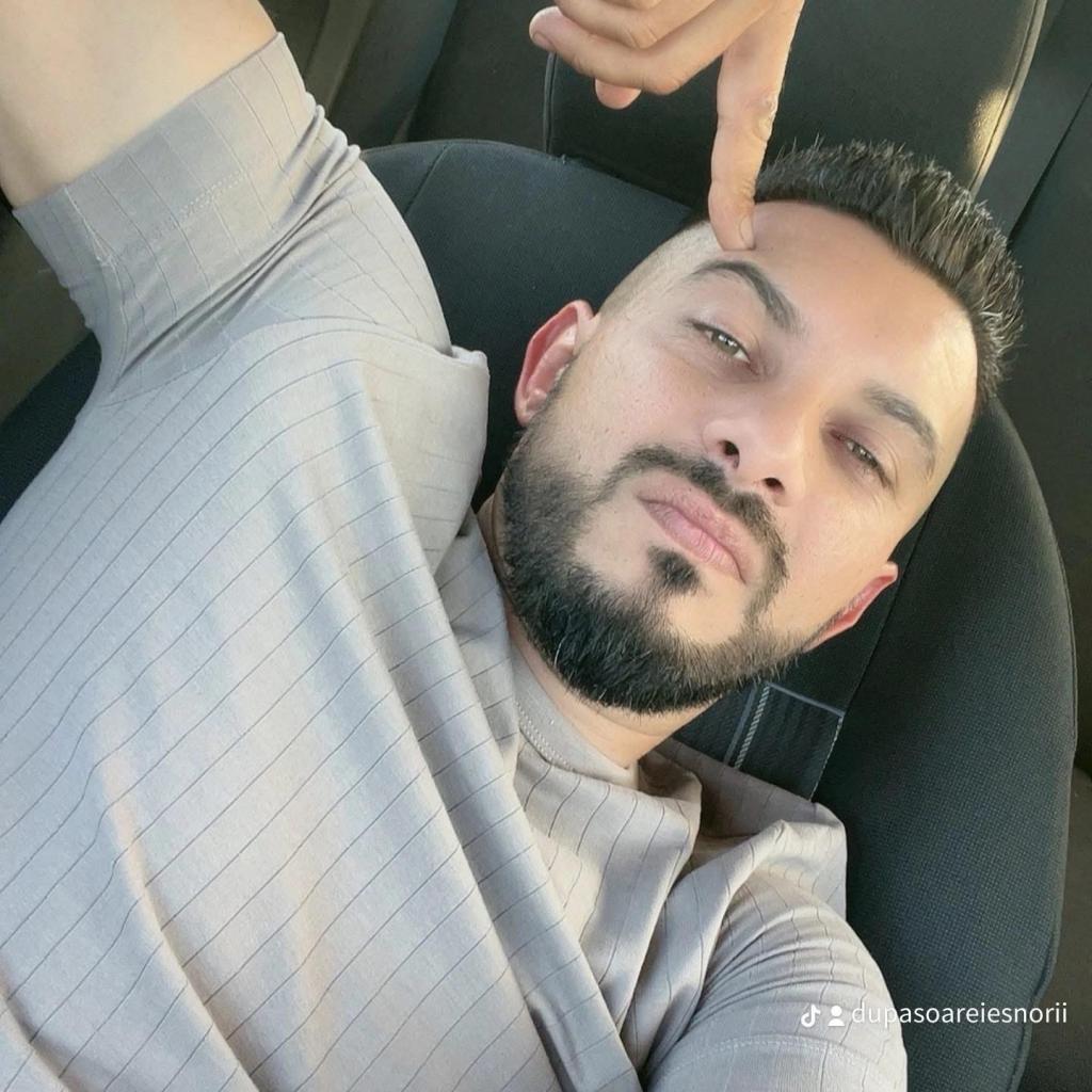 Chico busca chica en Málaga: 