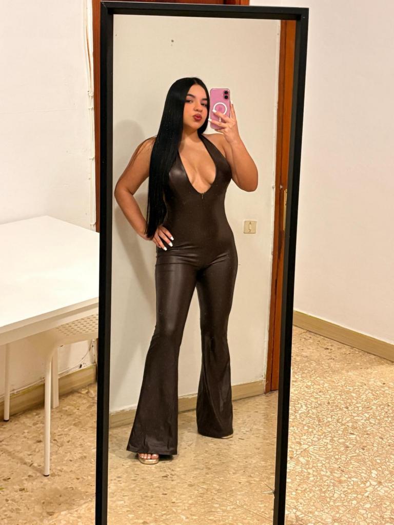 Chica busca chico en Tenerife: Chica busca chico