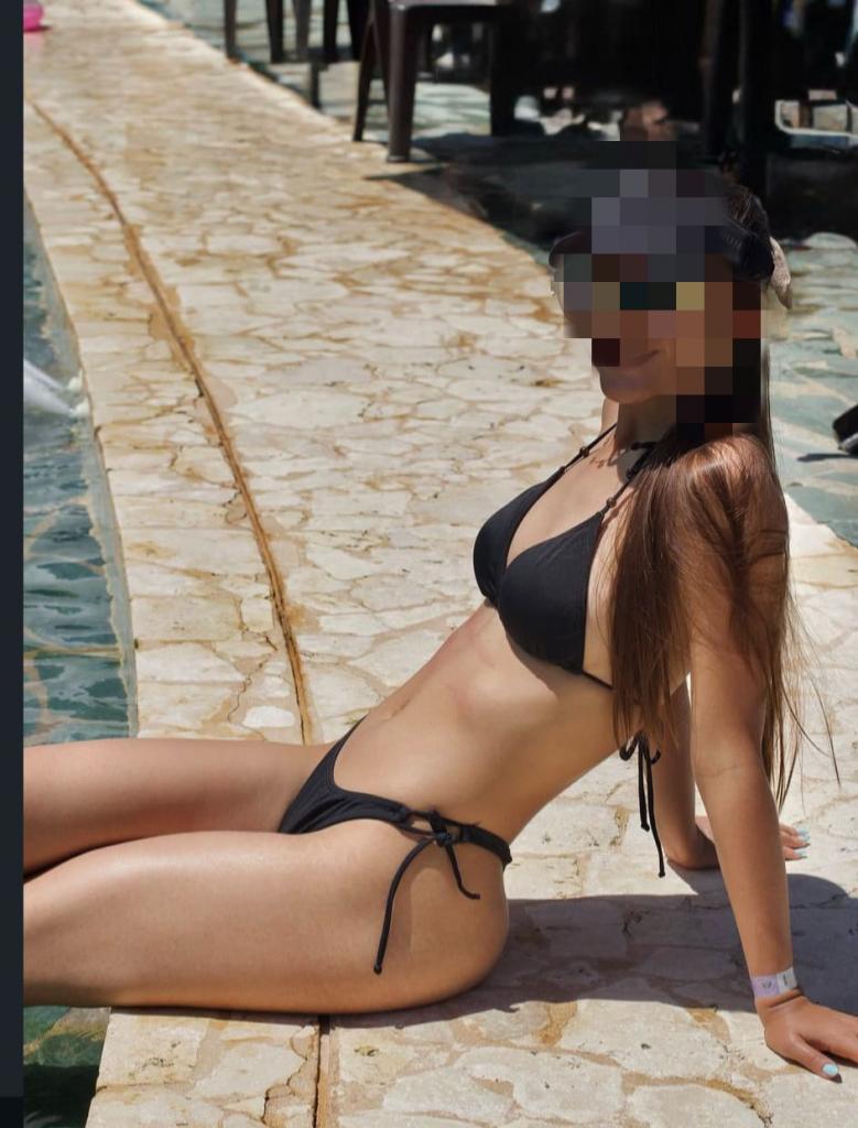 604985554: Chica busca chico en Albacete