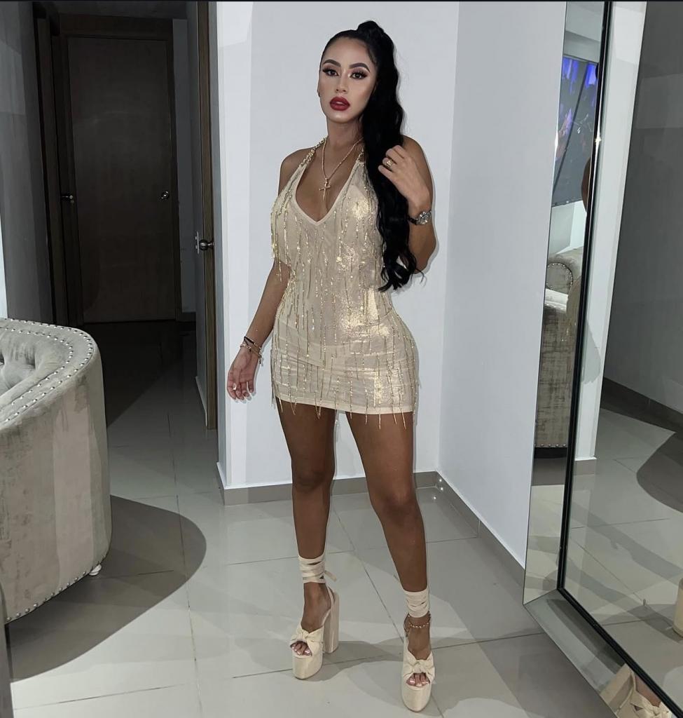 643550582: Chica busca chico en Murcia