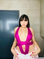 656371417: Chica busca chico en Barcelona