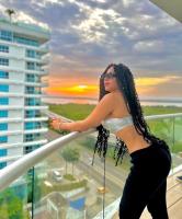 674970493: Chica busca chico en Málaga