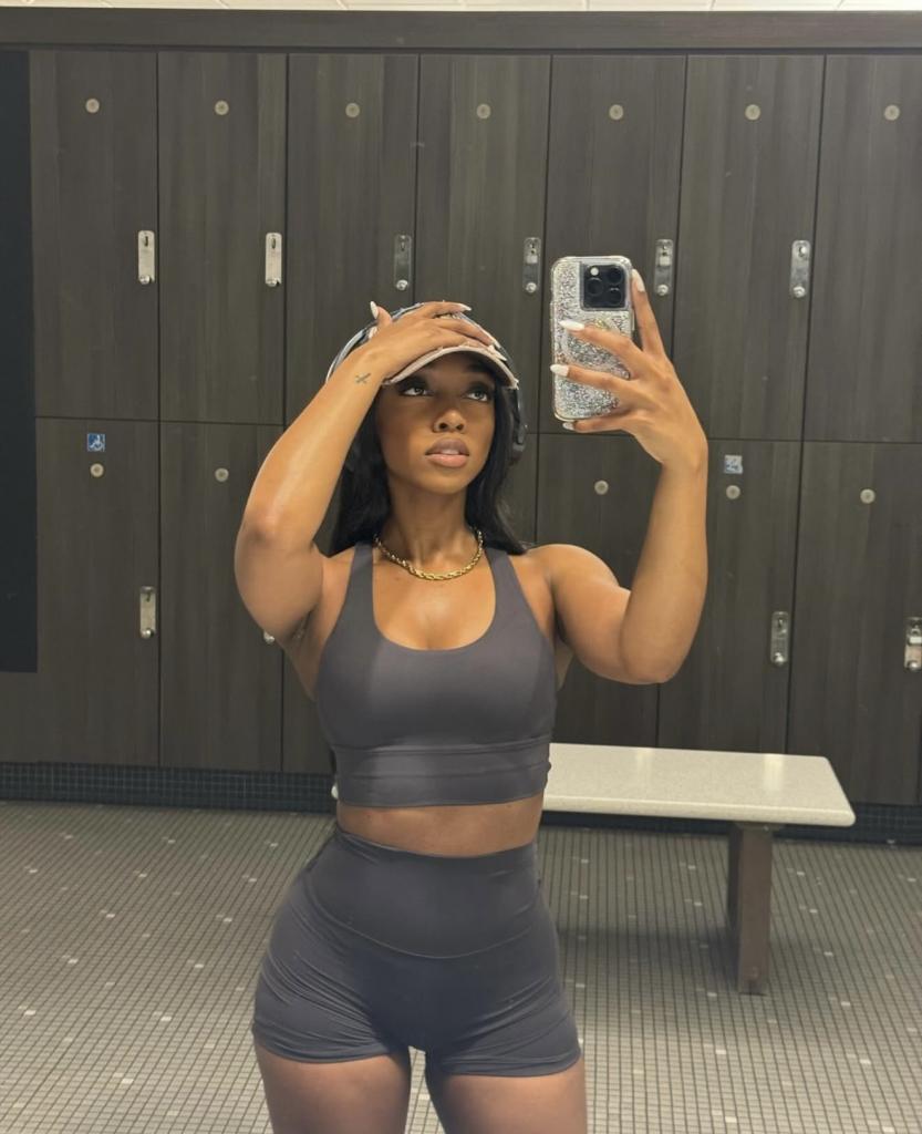 674584304: Chica busca chico en Cádiz