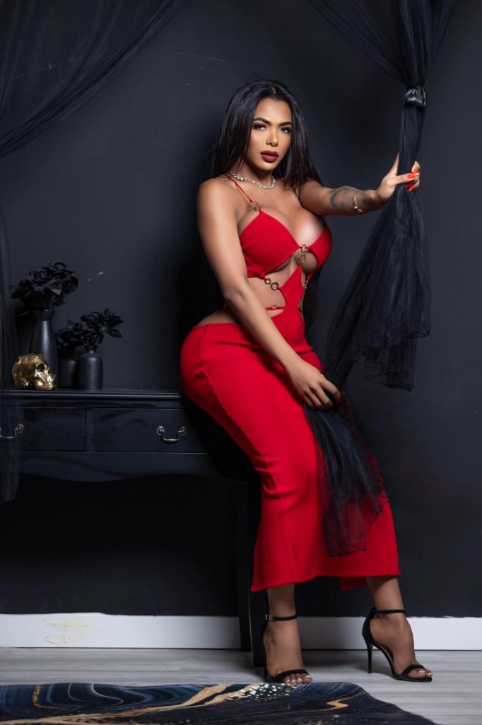 685842618: Travesti en Barcelona