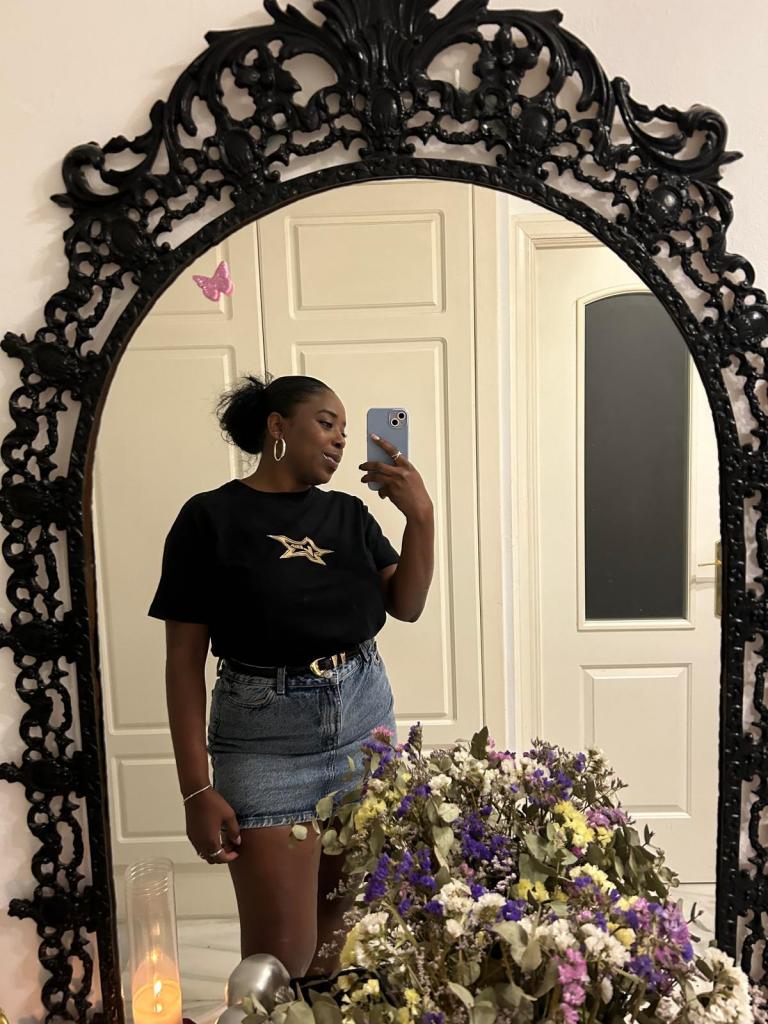 675642421: Chica busca chico en Cádiz