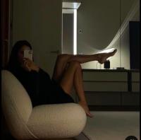 654215383: Chica busca chico en Melilla