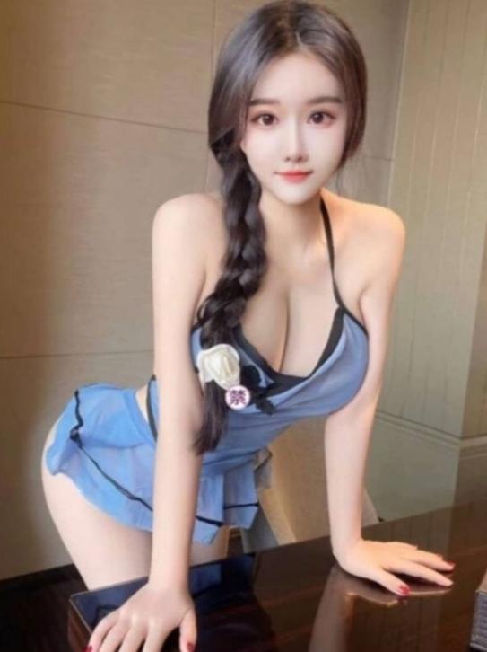 666874887: Chica busca chico en Murcia