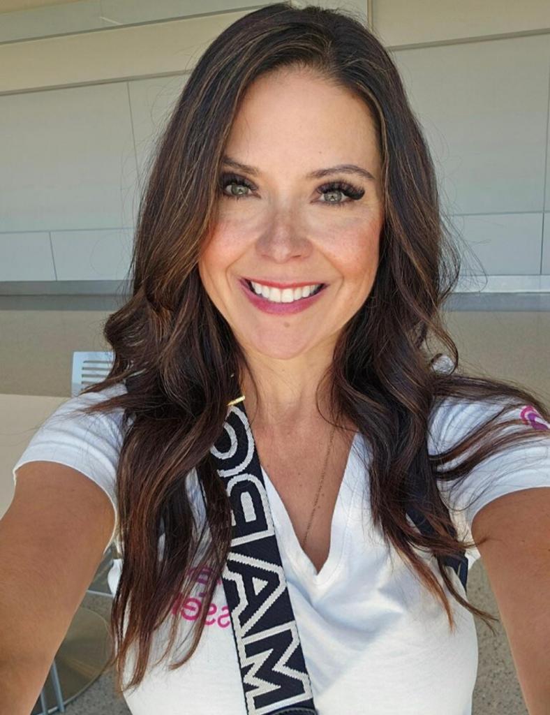 Chica busca chico en Huelva: 