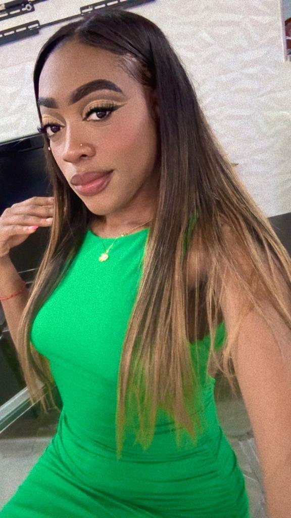 Chica busca chico en Sevilla: 